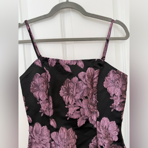 NWT Lulu’s Brocade Mini Dress - Picture 2 of 7